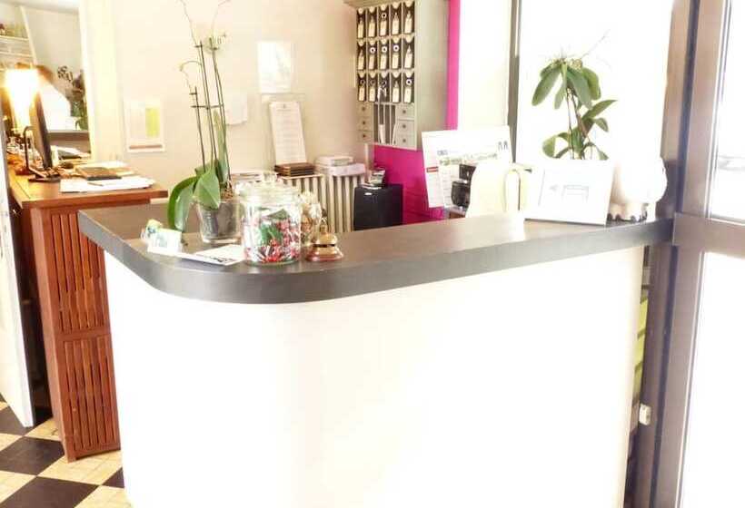 בית מלון כפרי Logis Hôtel Au Croissant