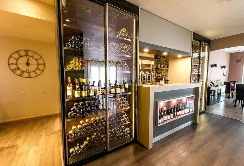 בית מלון כפרי Hôtel Carline Beaune