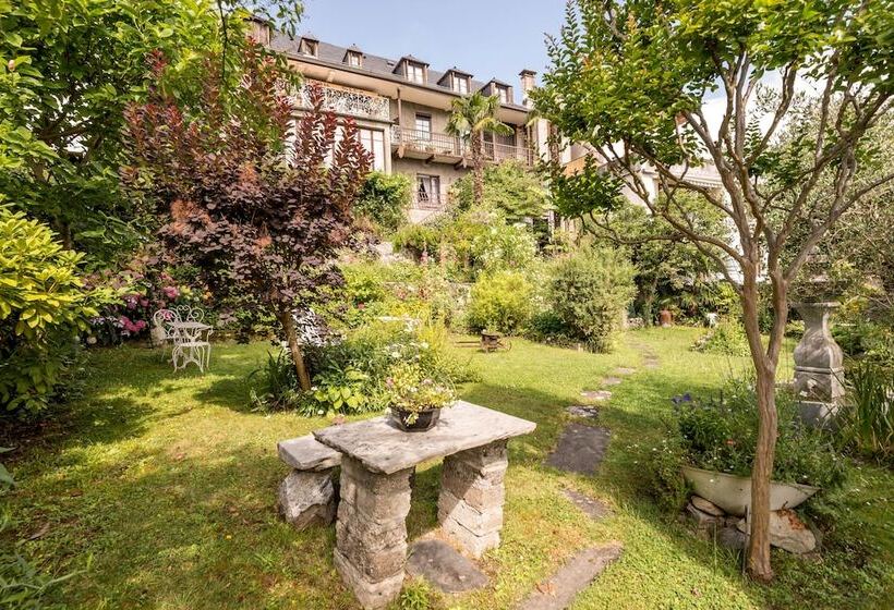 Отель Logis Hôtel Beau Site