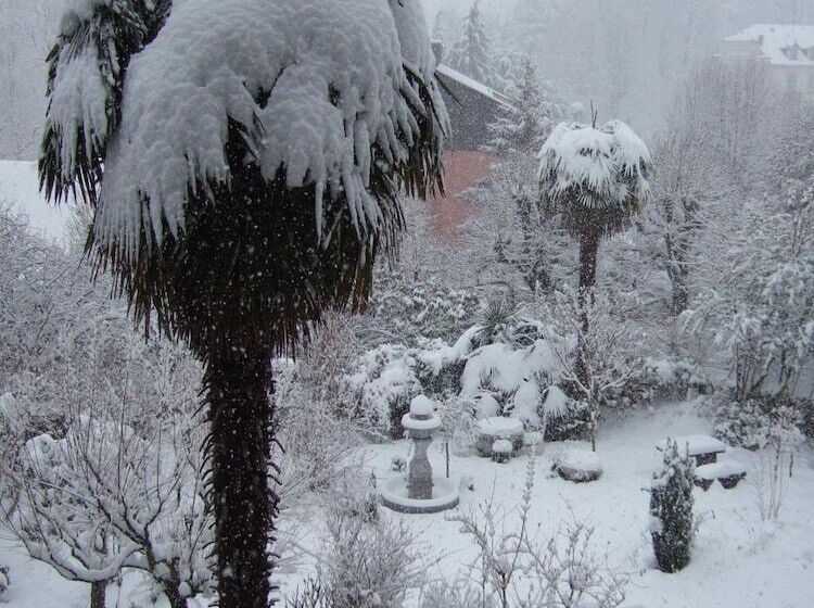 Отель Logis Hôtel Beau Site