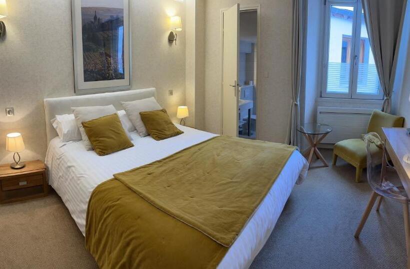 ホテル Logis Hôtel Des Messageries