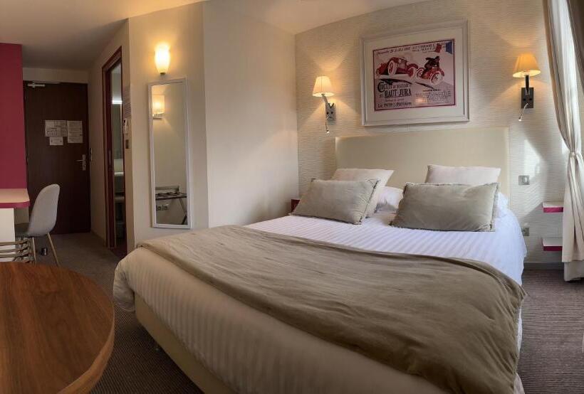 ホテル Logis Hôtel Des Messageries