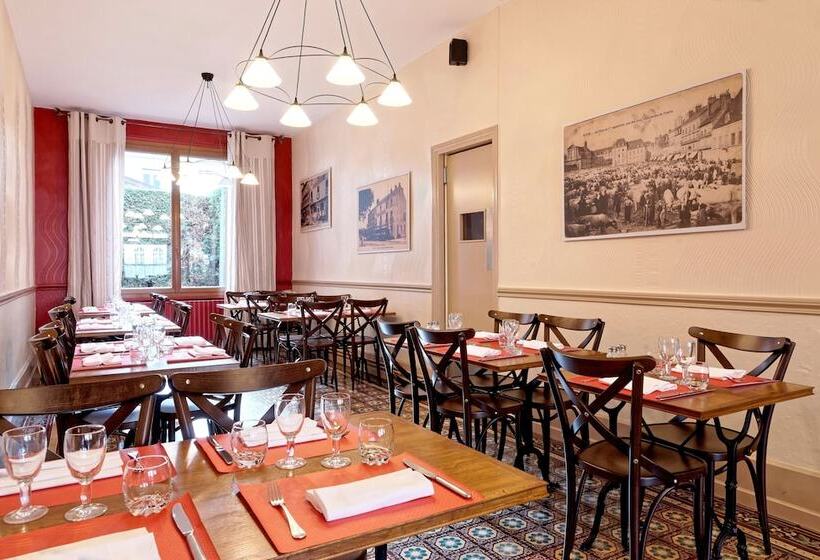 ホテル Contact Hôtel Du Commerce Et Son Restaurant Côte à Côte