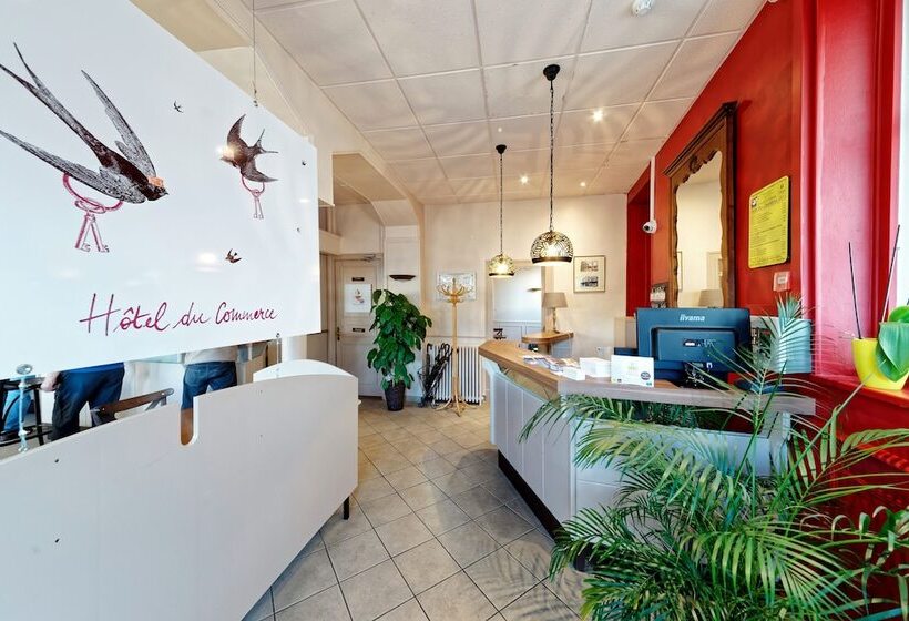 ホテル Contact Hôtel Du Commerce Et Son Restaurant Côte à Côte