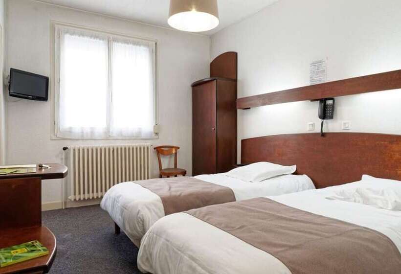 ホテル Contact Hôtel Du Commerce Et Son Restaurant Côte à Côte