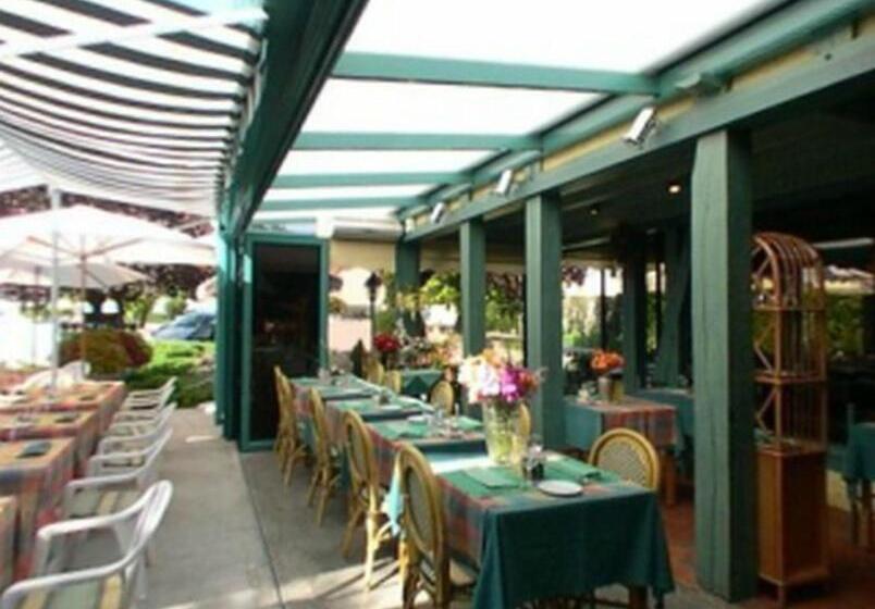 酒店 Logis Hôtel Le Pan De Bois