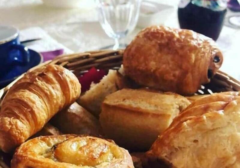 酒店 Logis Hôtel Le Pan De Bois