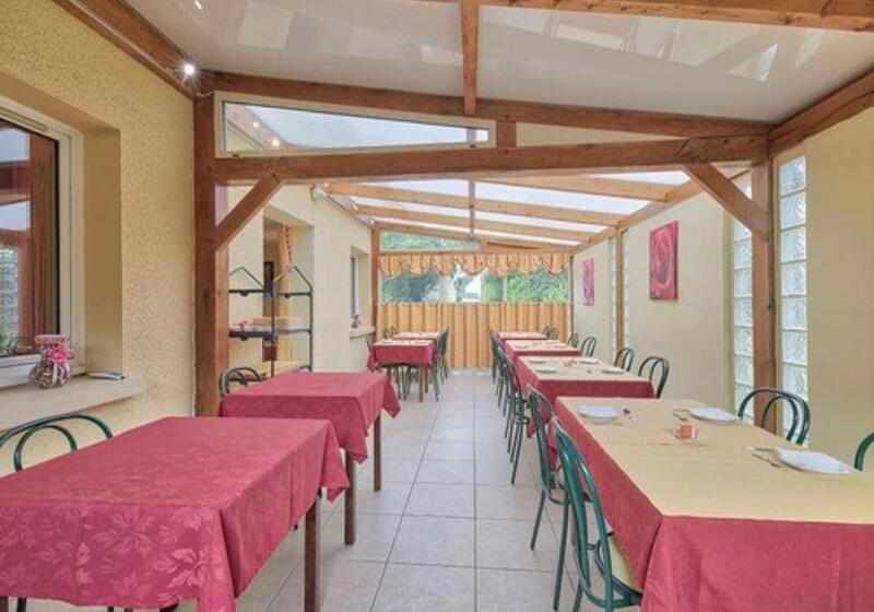 酒店 Logis Hôtel Le Pan De Bois