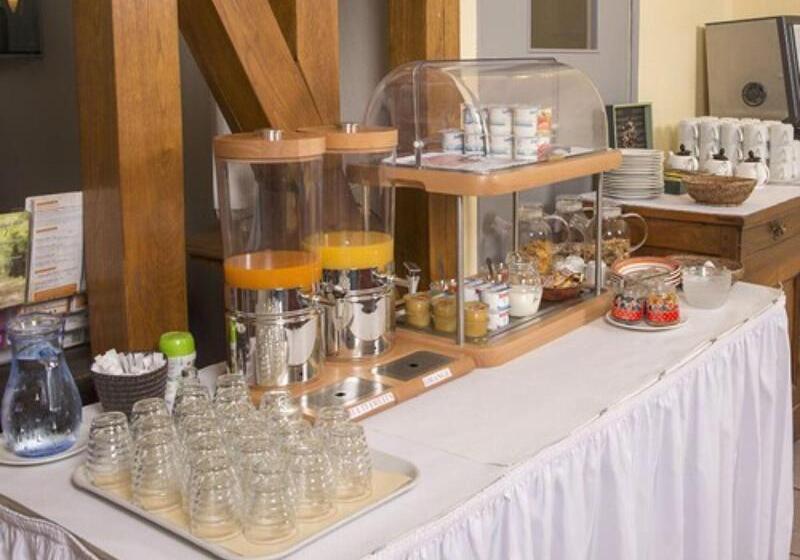 酒店 Logis Hôtel Le Pan De Bois