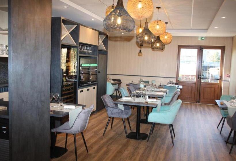 فندق Logis Hôtel  Restaurant La Renaissance