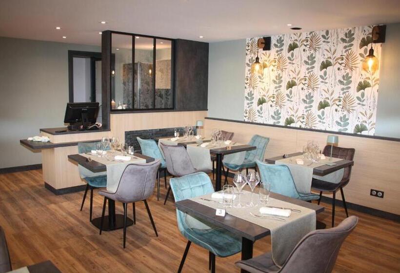 فندق Logis Hôtel  Restaurant La Renaissance