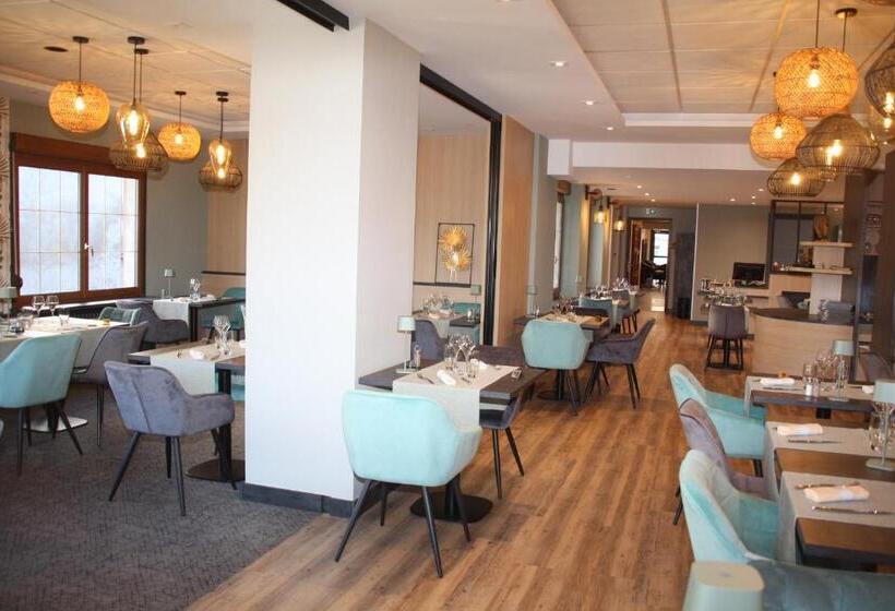 فندق Logis Hôtel  Restaurant La Renaissance