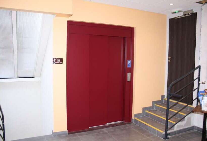 בית מלון כפרי Logis Hôtel  Restaurant La Renaissance