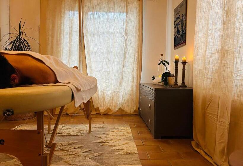 فندق Logis Hôtel St Sylvestre