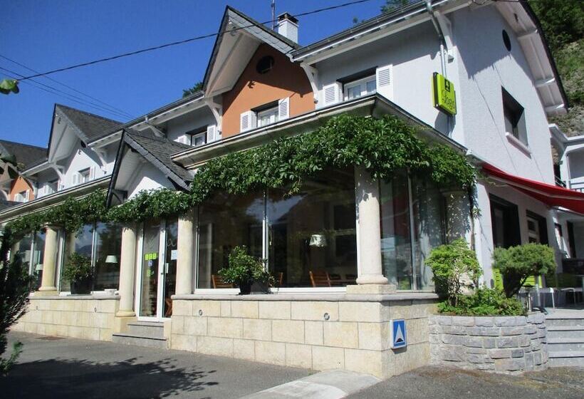 ホテル Logis L Ayguelade