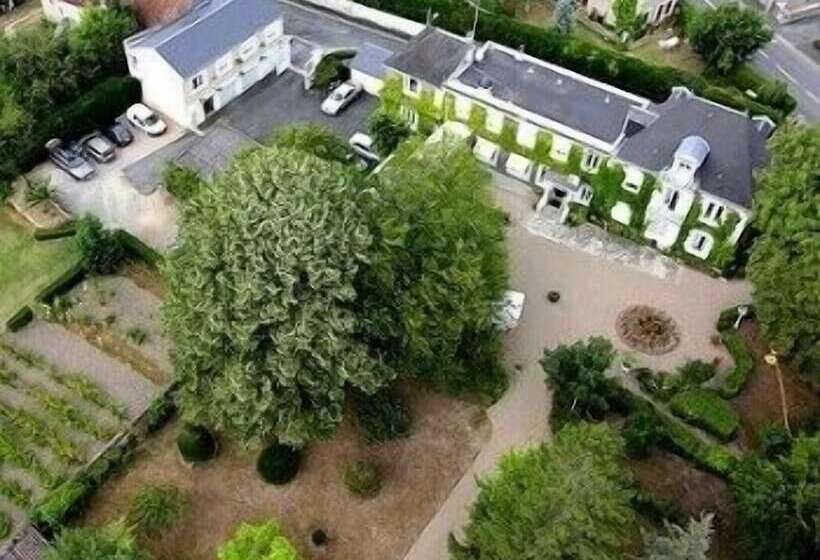 فندق Logis L Hermitage