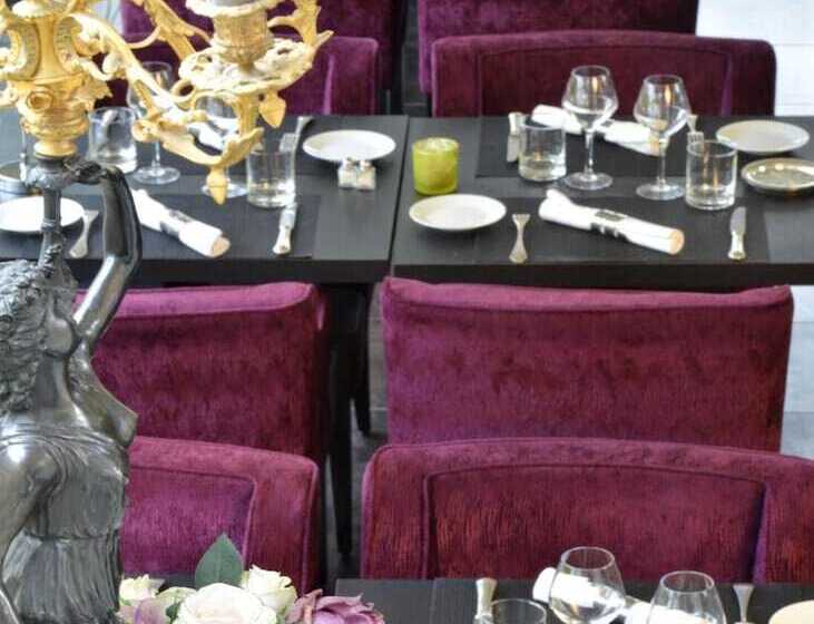 فندق Logis L Hermitage