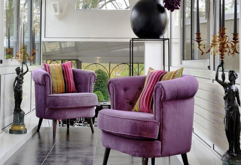 فندق Logis L Hermitage