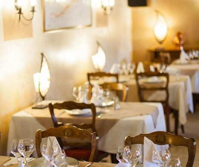 Hotel Logis Le Bourguignon