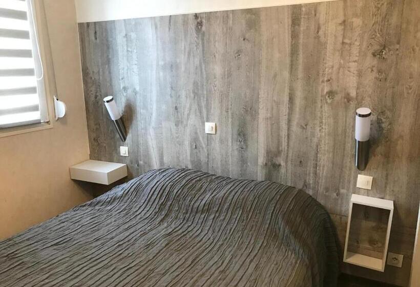 בית מלון כפרי Logis   Le Neptune Hôtel & Restaurant