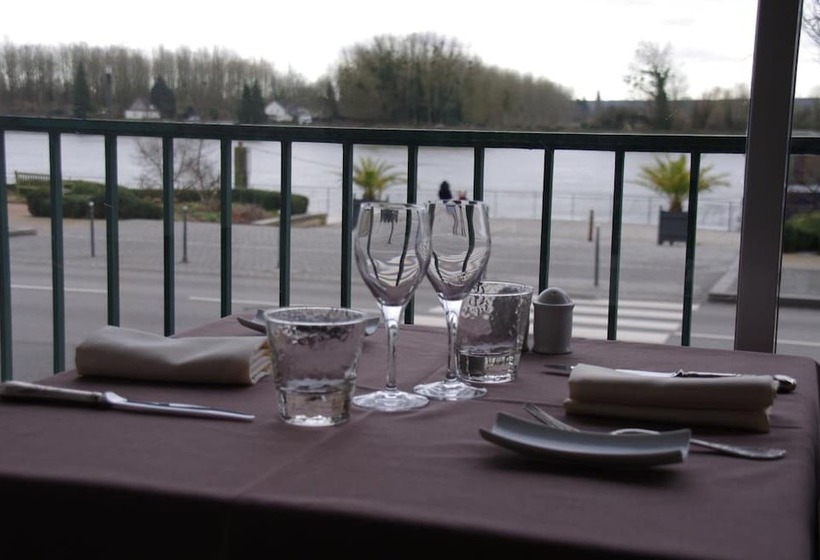 فندق Logis Hôtel & Restaurant   Le Normandie