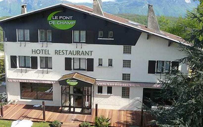 호텔 Logis Le Pont De Champ
