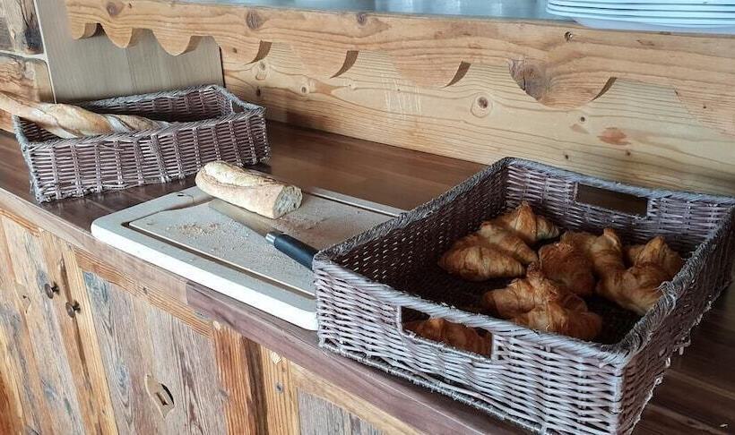 호텔 Logis Le Pont De Champ