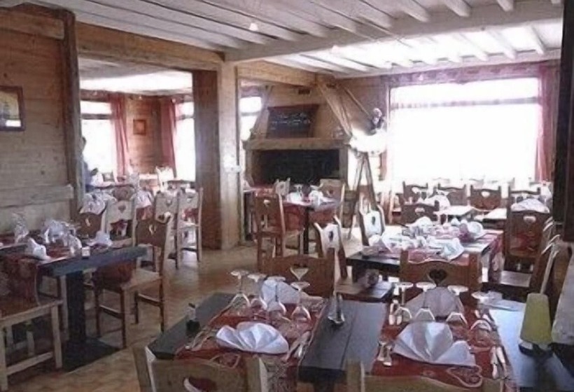 호텔 Logis Le Pont De Champ