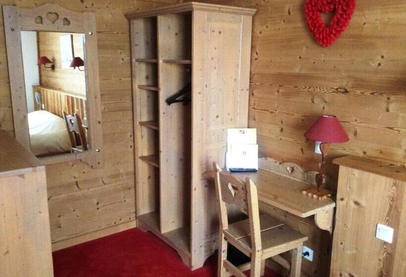 호텔 Logis Le Pont De Champ