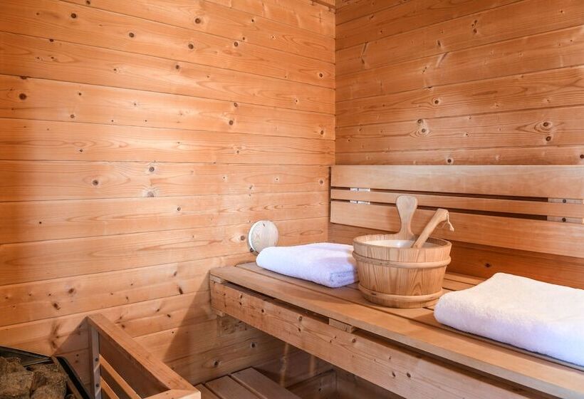 Отель Le Relais Du Bastidou