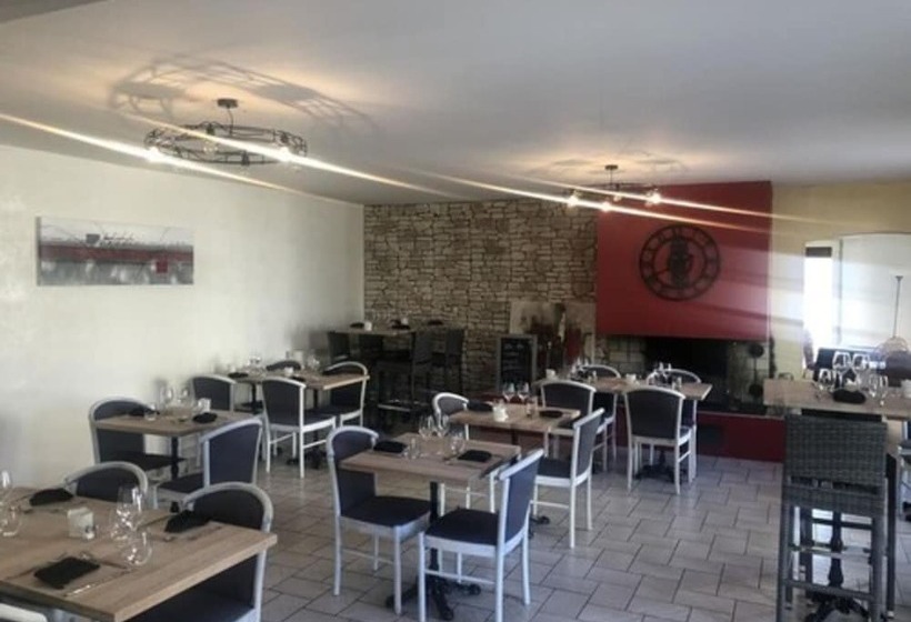 Отель Logis Hôtels Hôtel Et Restaurant Les Cordeliers