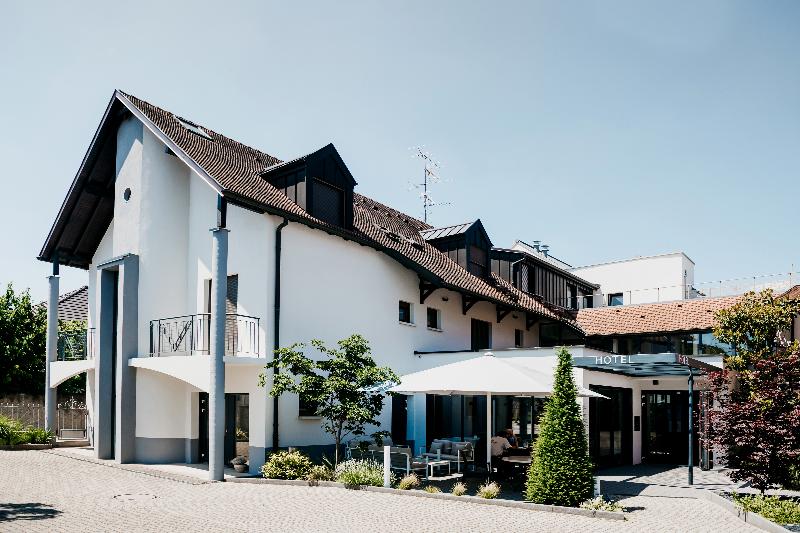 فندق Logis Hôtel Restaurant Au Lion Rouge