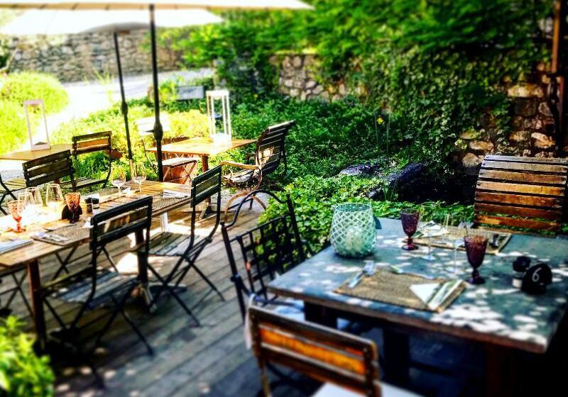 בית מלון כפרי Logis Hôtel Restaurant Des Pins