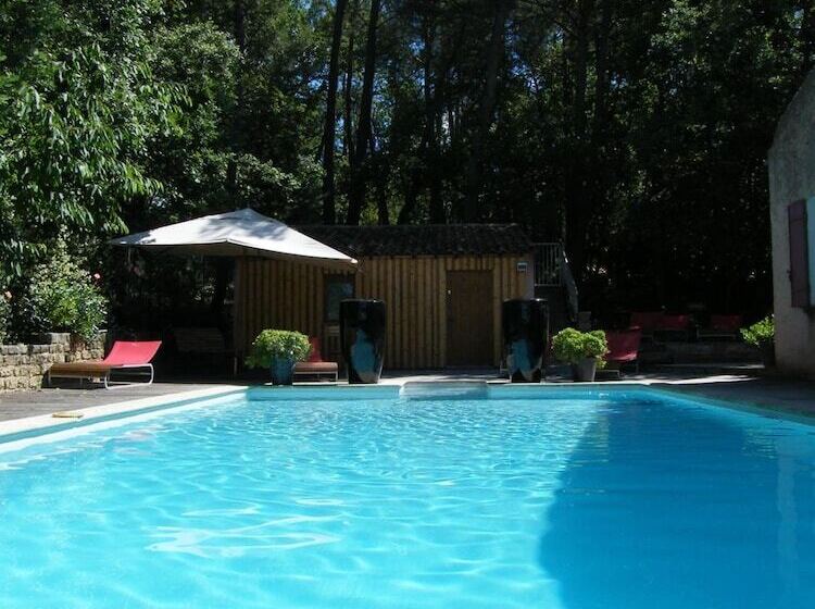 בית מלון כפרי Logis Hôtel Restaurant Des Pins