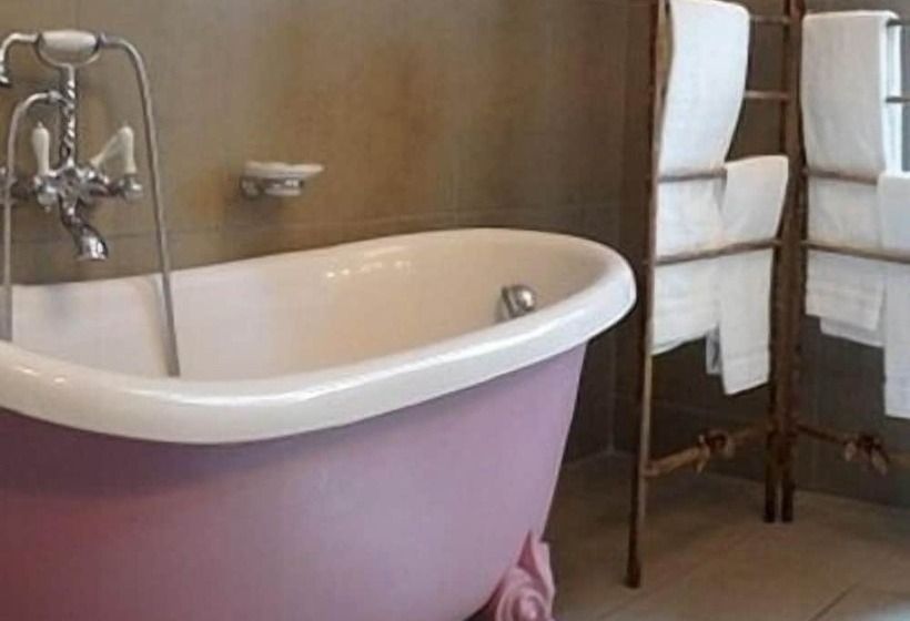 בית מלון כפרי Logis Hôtel Restaurant Des Pins