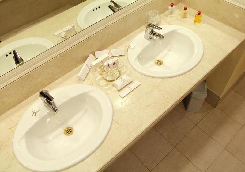 هتل Lucania Palazzo