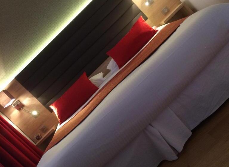 בית מלון כפרי Lutetia & Spa