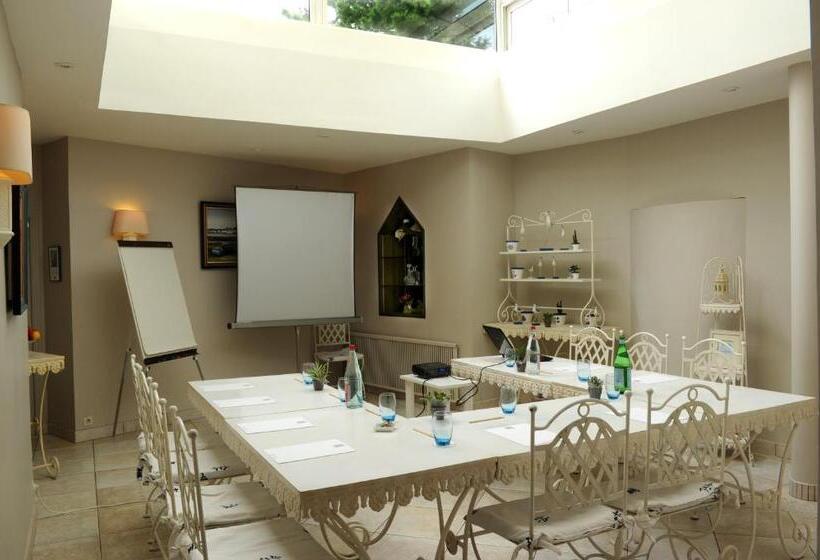 בית מלון כפרי Lutetia & Spa