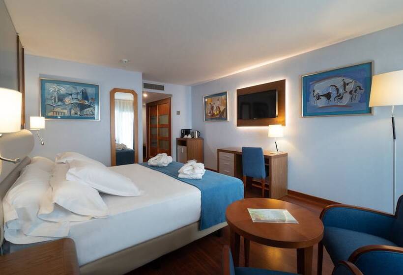 בית מלון כפרי Ms Maestranza Málaga