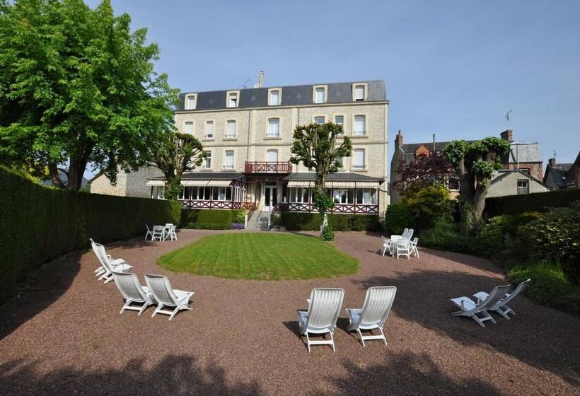 Brit Hotel Confort Bagnoles Normandie