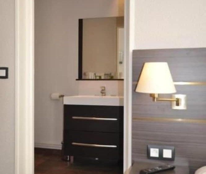 Brit Hotel Confort Bagnoles Normandie