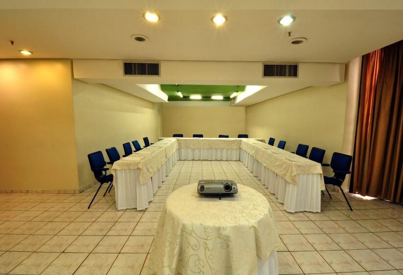 ホテル Oft Tamandare Plaza