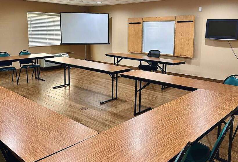 هتل Baymont By Wyndham Phoenix North