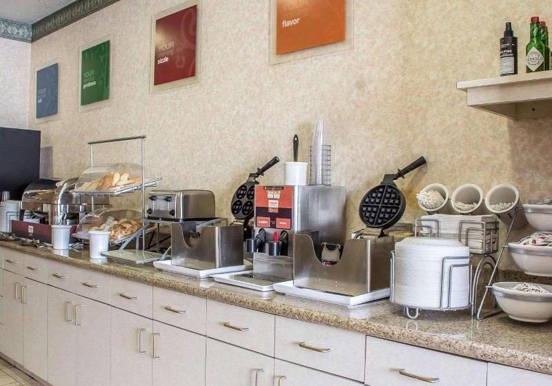 هتل Baymont By Wyndham Phoenix North