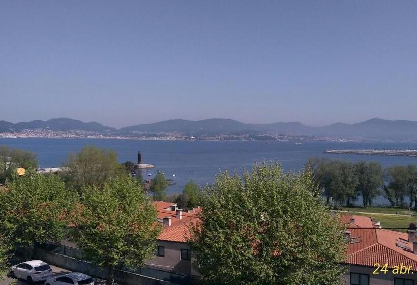 ホテル Playa Santa Baia