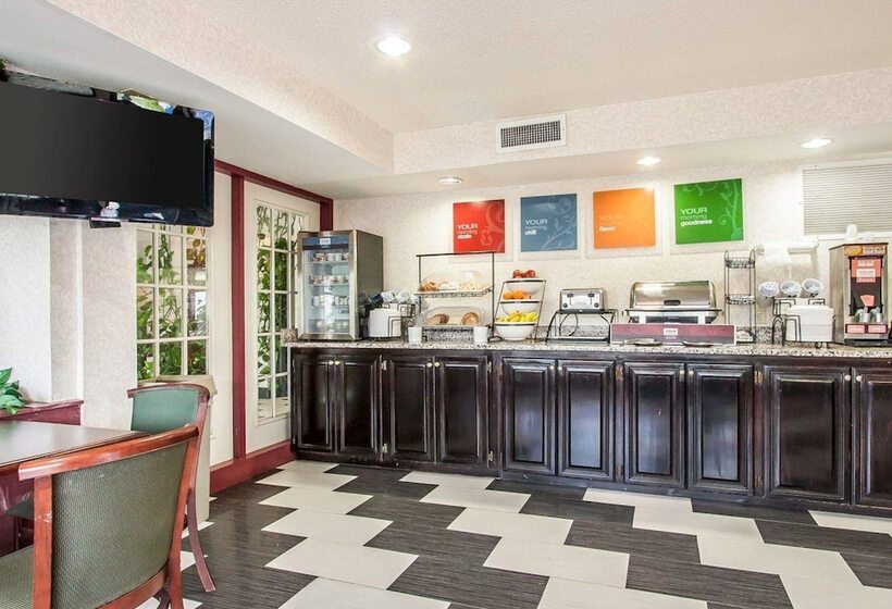 فندق Quality Inn Edmund Pettus Bridge Area