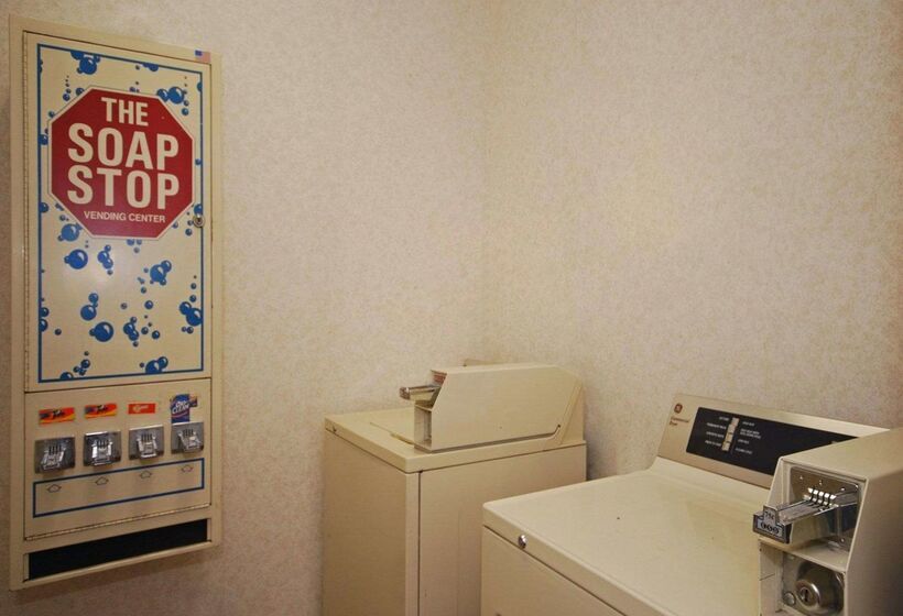 فندق Quality Inn