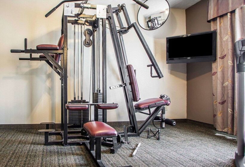 فندق Quality Inn