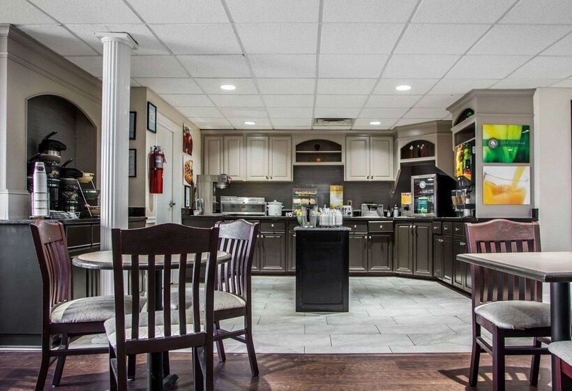 فندق Quality Inn