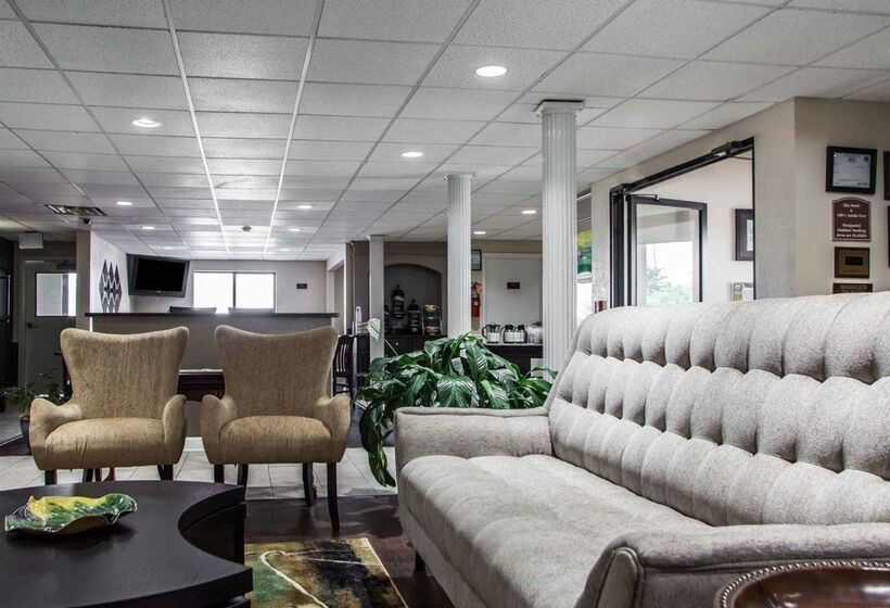 فندق Quality Inn